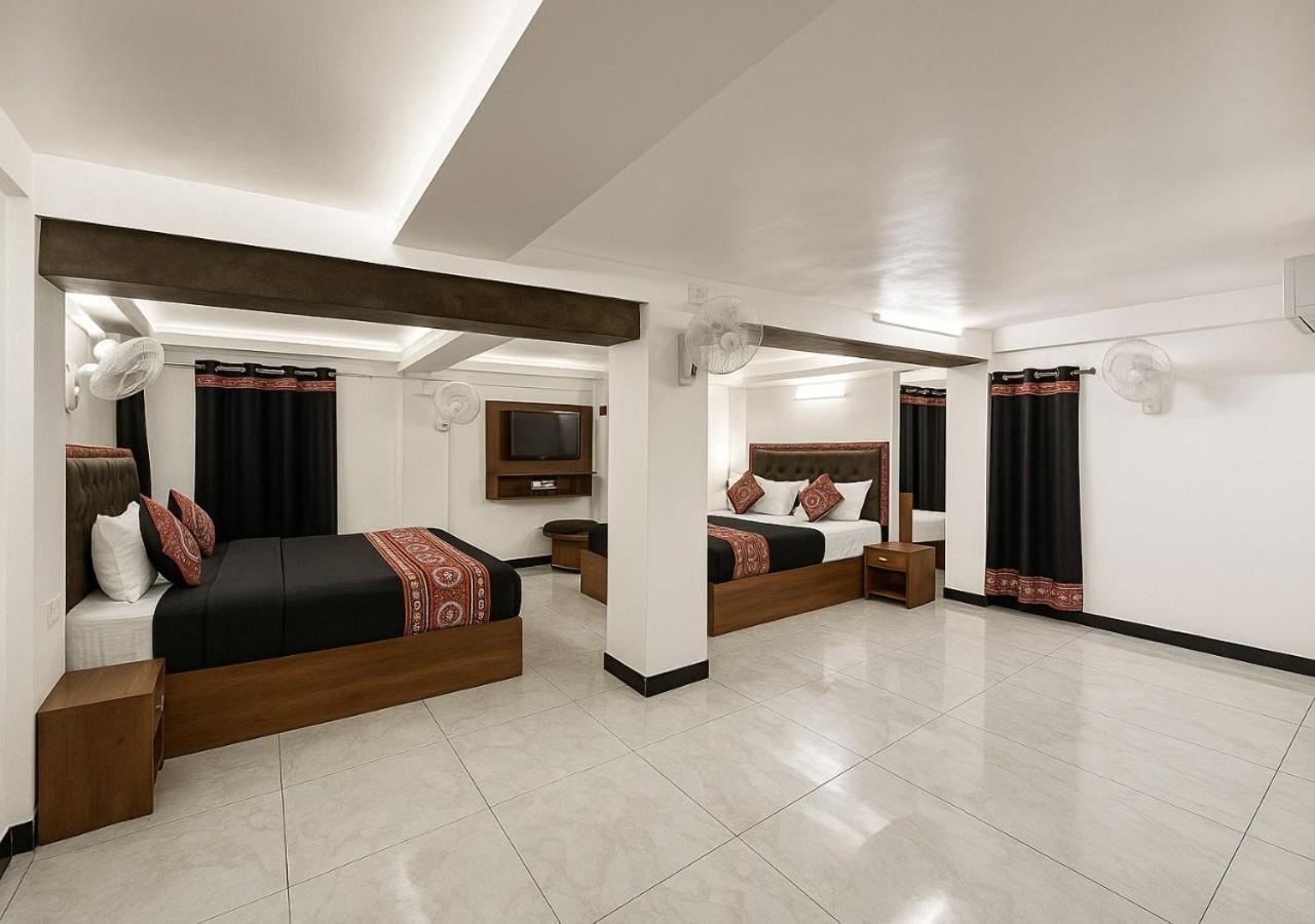 Stay Guru Usha Residency Bhuj Exterior photo
