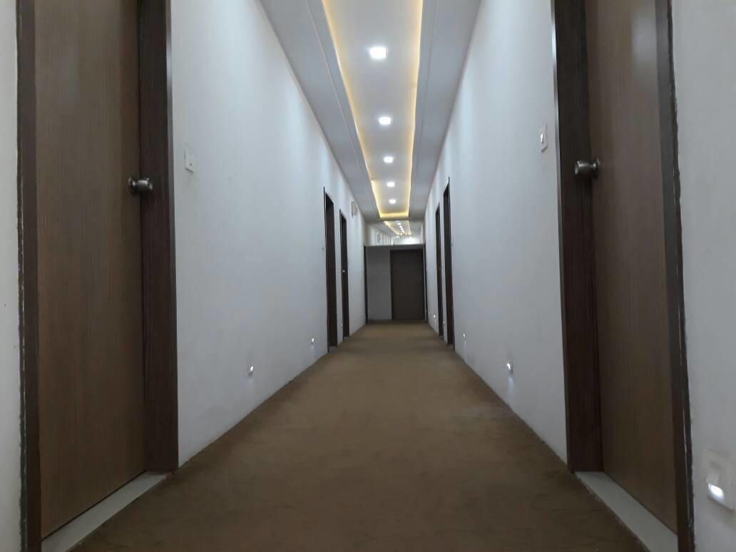 Usha Residency Hotel Bhuj Exterior photo